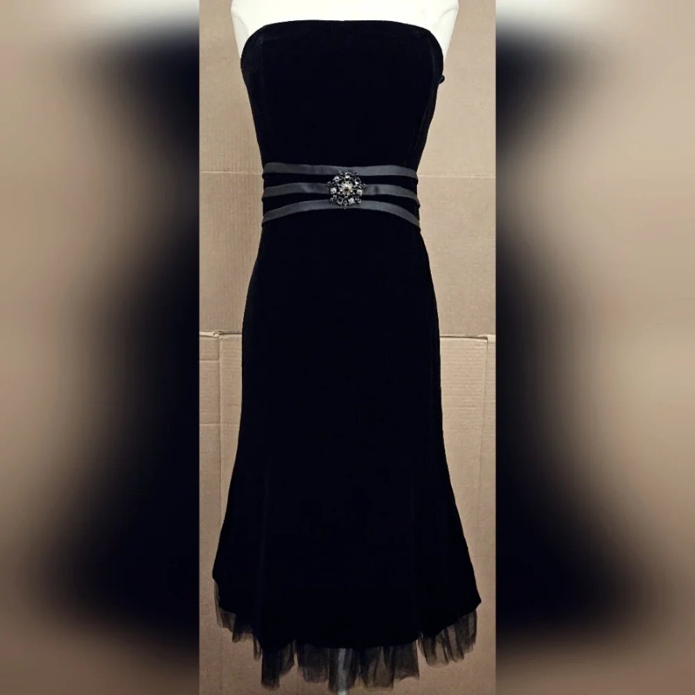 TALBOTS BLACK VELVET and TULLE STRAPLESS DRESS - Picture 1 of 4